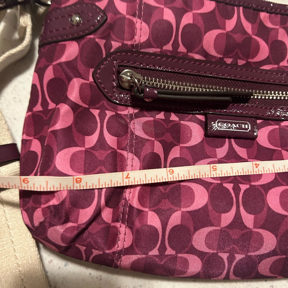 Coach Women's Split C Daisy Crossbody - Picture 5 of 6